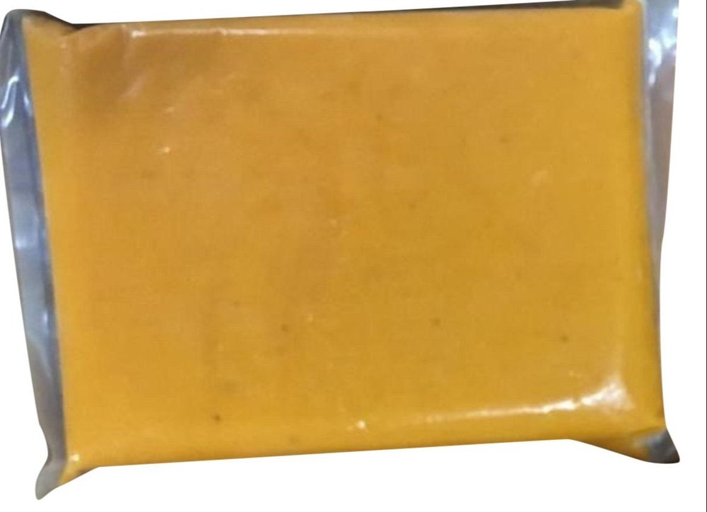 Yellow Kesar Mango Pulp, Packaging Type: Packet, Packaging Size: 1 Kg