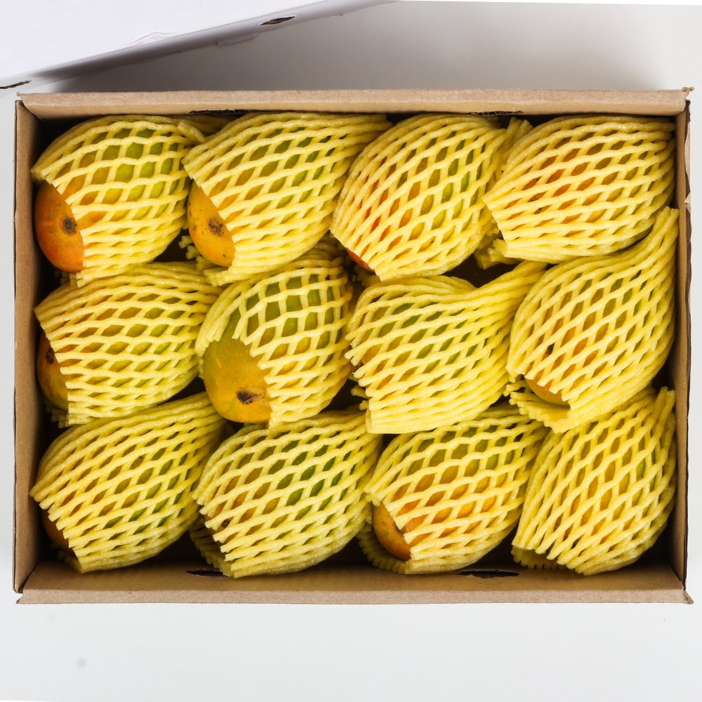 Yellow Organic Ratnagiri Alphonso Mango for Export purpose, Carton, Packaging Size: 20 Kg