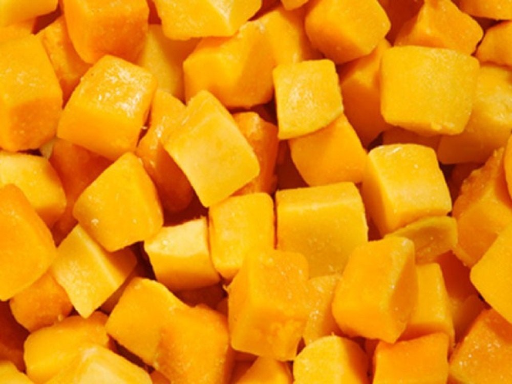 Yellow Frozen Mango Cubes, Loose