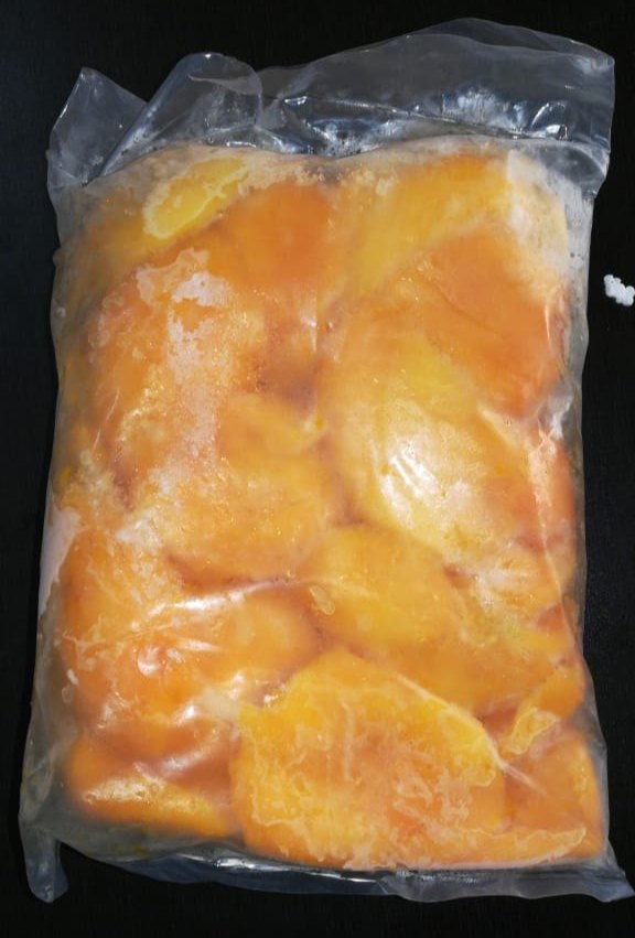 Yellow Alphonso Mango Slices