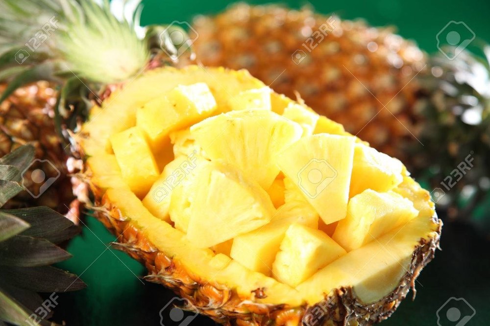 Natural Canned Pineapple Cubes