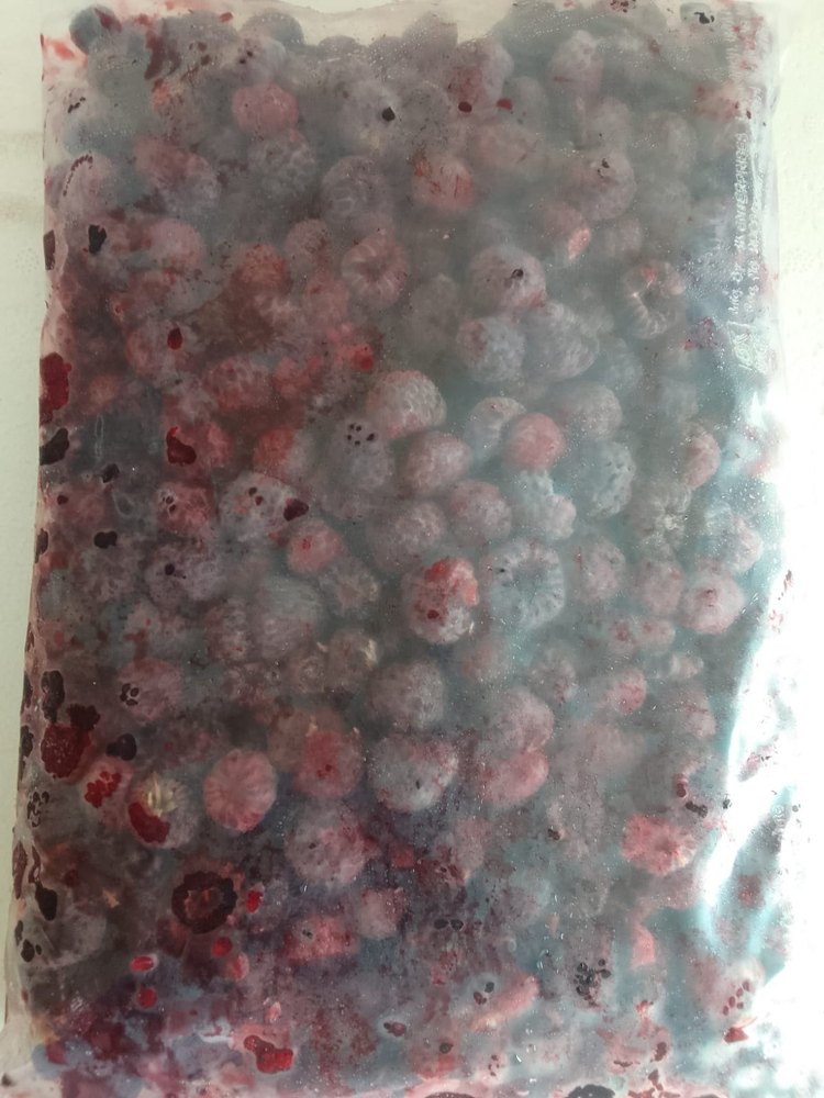Raspberry 1 Kg Frozen Indian Raspberries, Packaging Type: Packet
