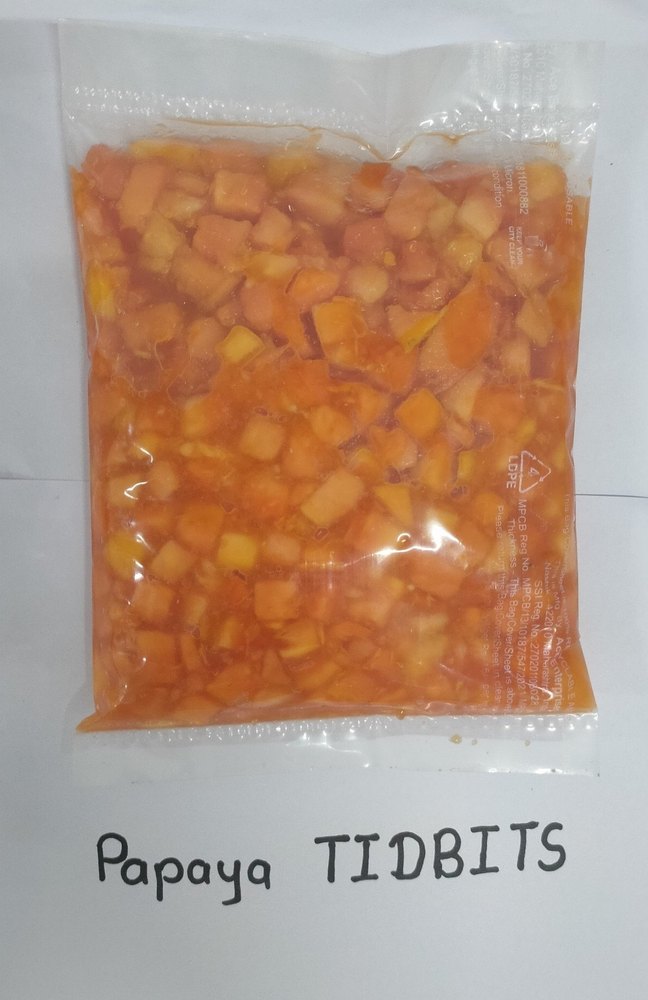 Natural Ananda Frozen Papaya Titbits, Packaging Type: Packet, Blast Freezing