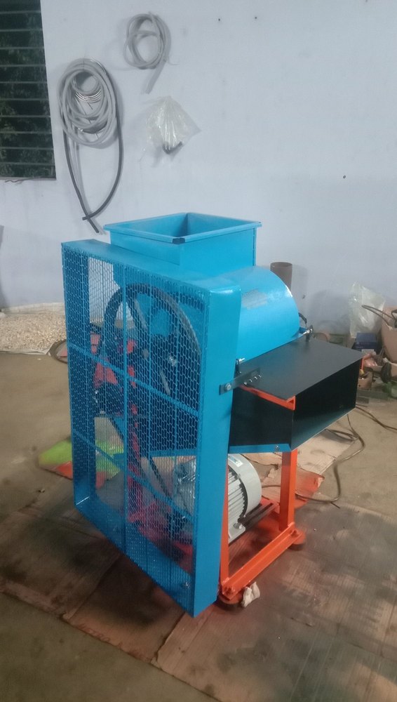 Semi-Automatic Mild Steel Garlic Bulb Breaker, 1hp, 80-100kg/hr