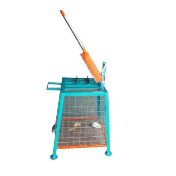 Semi-Automatic Tender Coconut Cutting Machine, 350 Piece/Hour