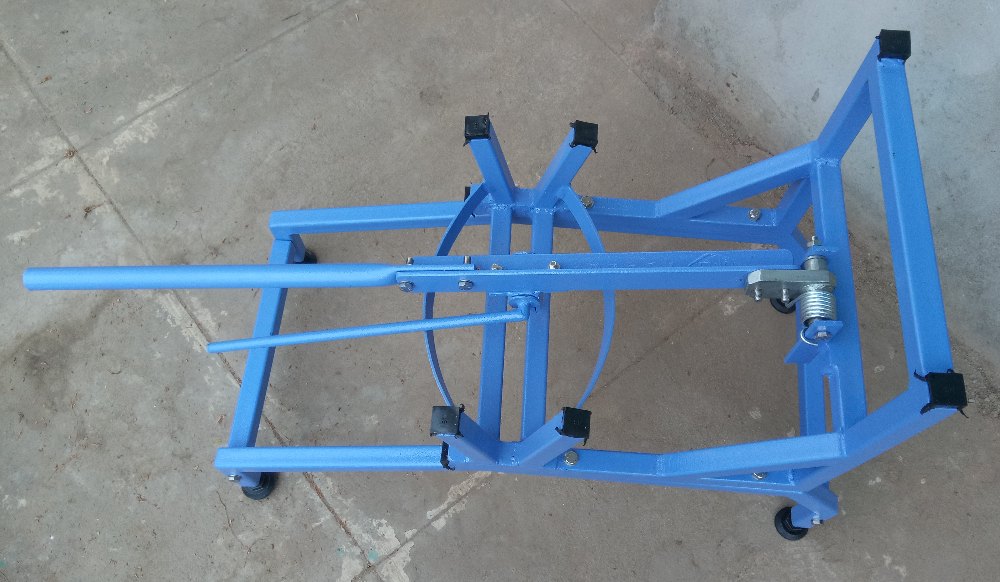 For Domestic Mild Steel VEE KRAFT Coconut Dehusking Machine - Manual, Model: CD100M, Capacity: 120 Nut Per Hour