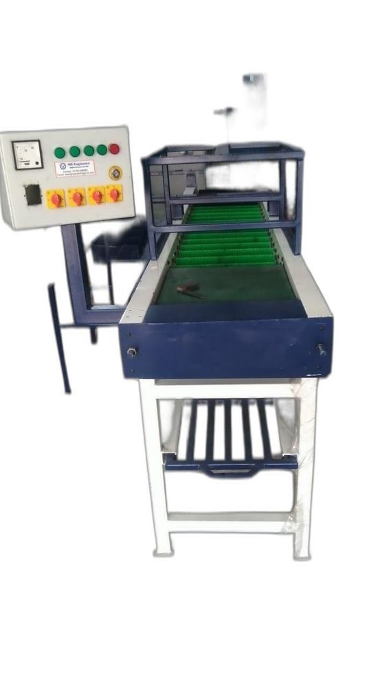 Semi-Automatic Food Grade Fruit shorting machine, 400 Box Per Day