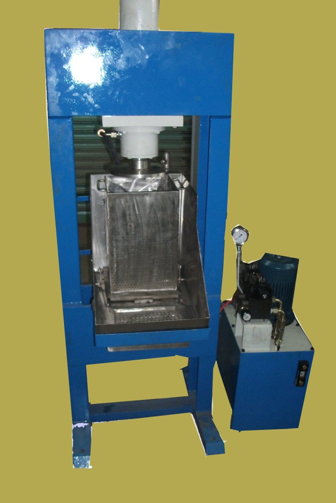 Juice Extractor Machine