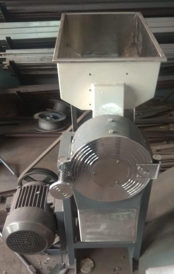 Semi-Automatic Mild Steel Ginger Paste Making Machine, 10hp, 45 To 50 kg/Hr