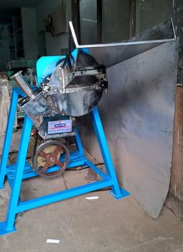 Semi-Automatic Garlic and Ginger Pasting Machine, 30 kg/ Hr
