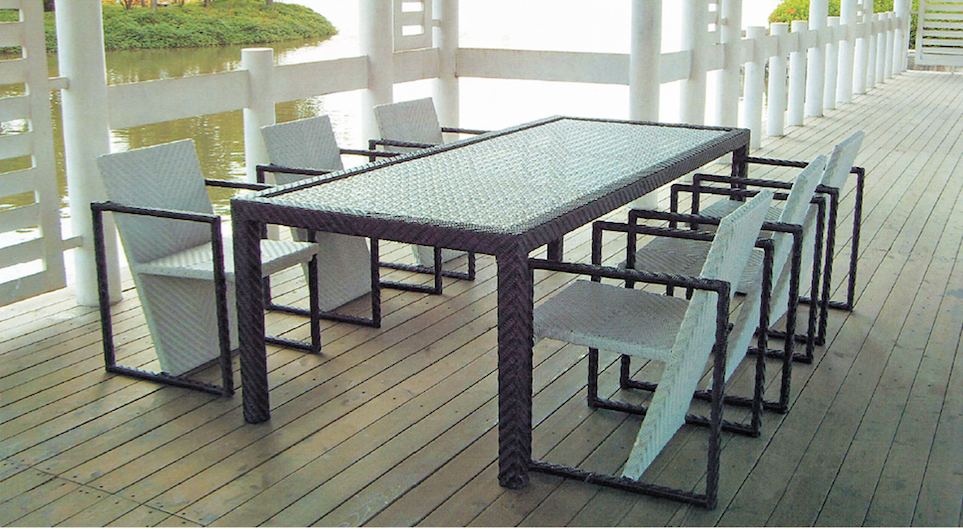 Fancy Style Outdoor Wicker Dining Table Set