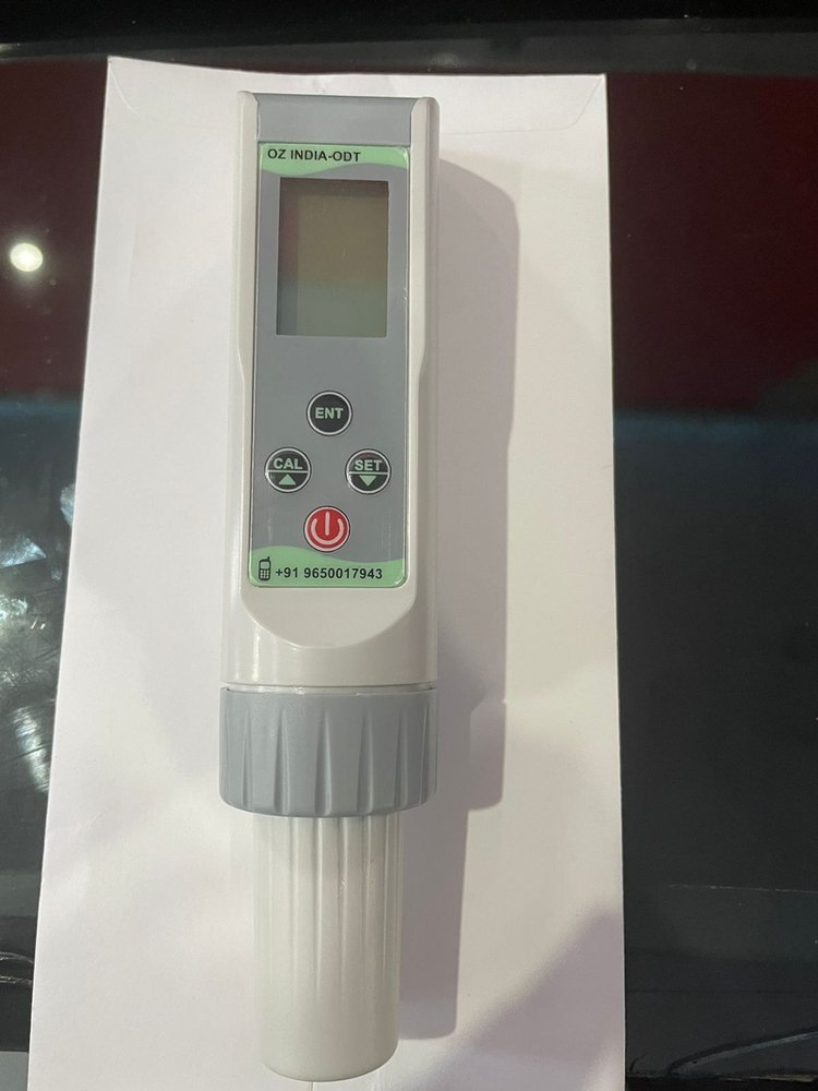 HAND HELD OZONE DISSOLOVED MONITOR