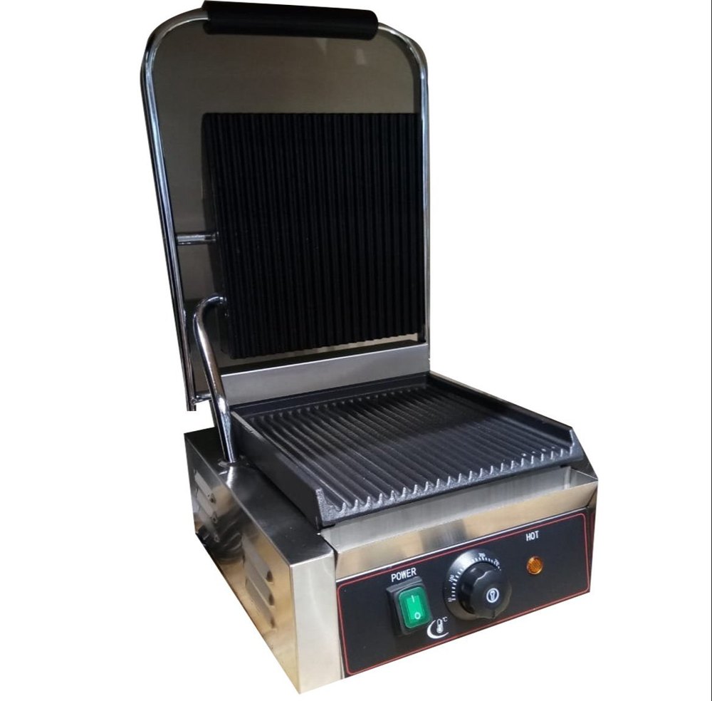 Stainless Steel Single Sandwich Griller, For Commercial, Capacity: 2 Jumbo