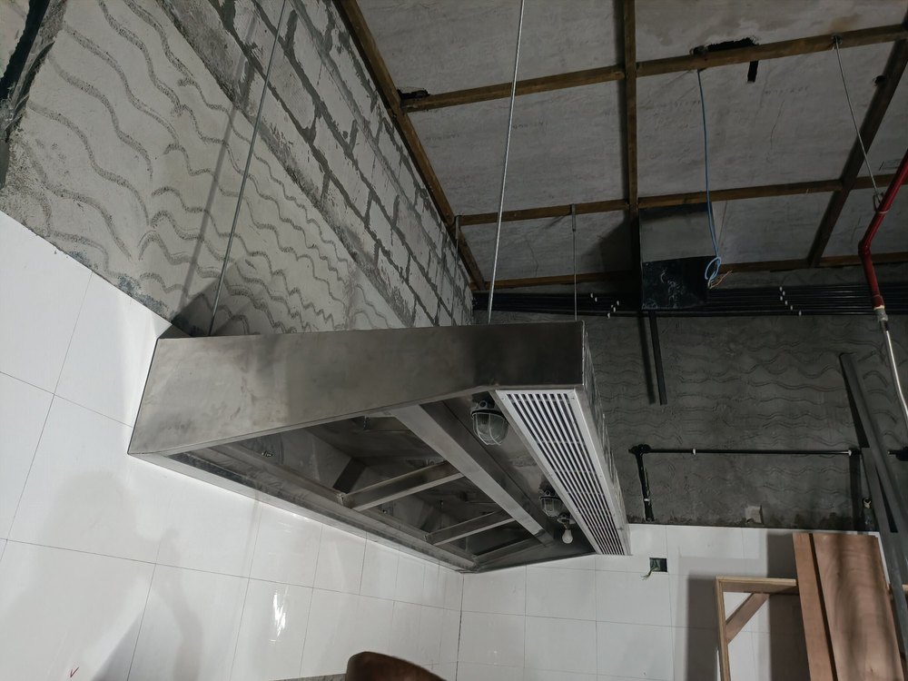 Hood Rectangular Commercial Kitchen Chimney, For Restaurant