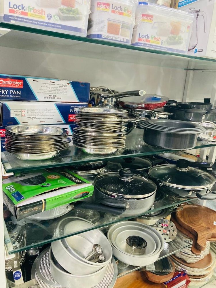 Stainless Steel Platter Restaurant Serving Utensils, Packaging Type: Box, Round And Square