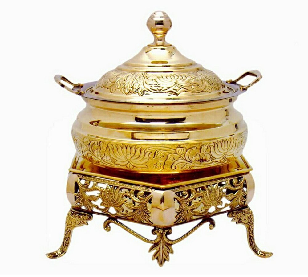 Golden Round Lotus Embossed Brass Chaffing Dish, Capacity: 6 Ltrs, Dimension: 16 Diamter