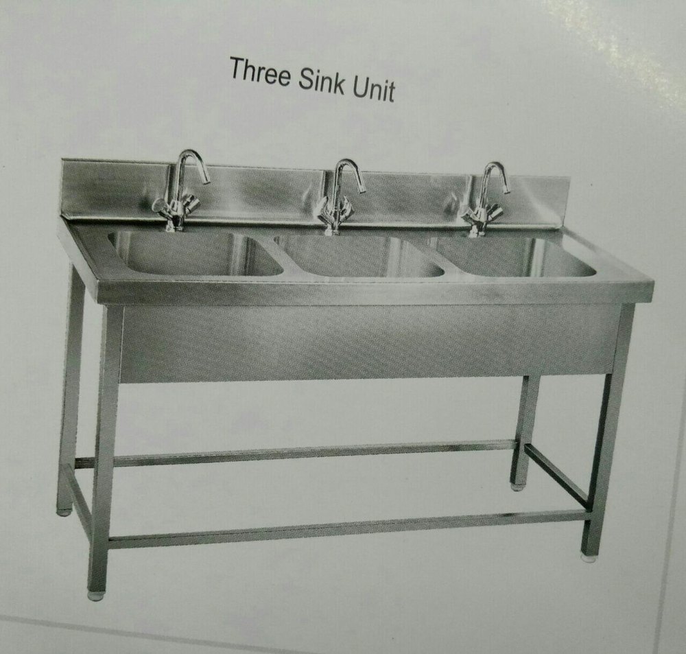 Dev Kitchens 4 Leg SS Three Sink Unit