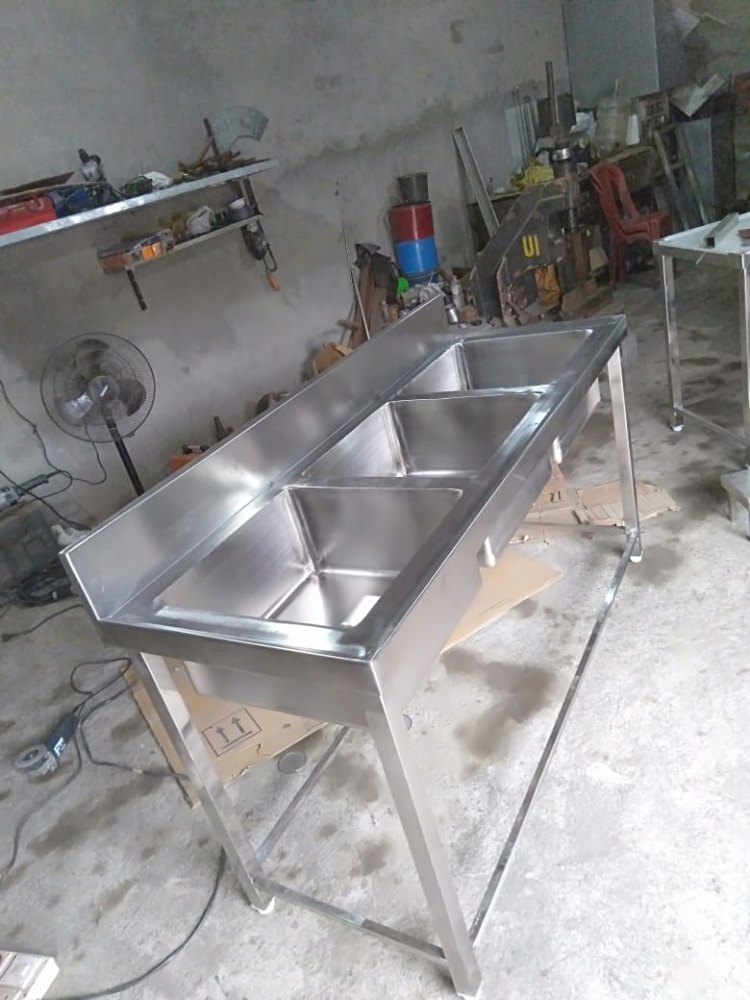Silver Three Sink Unit
