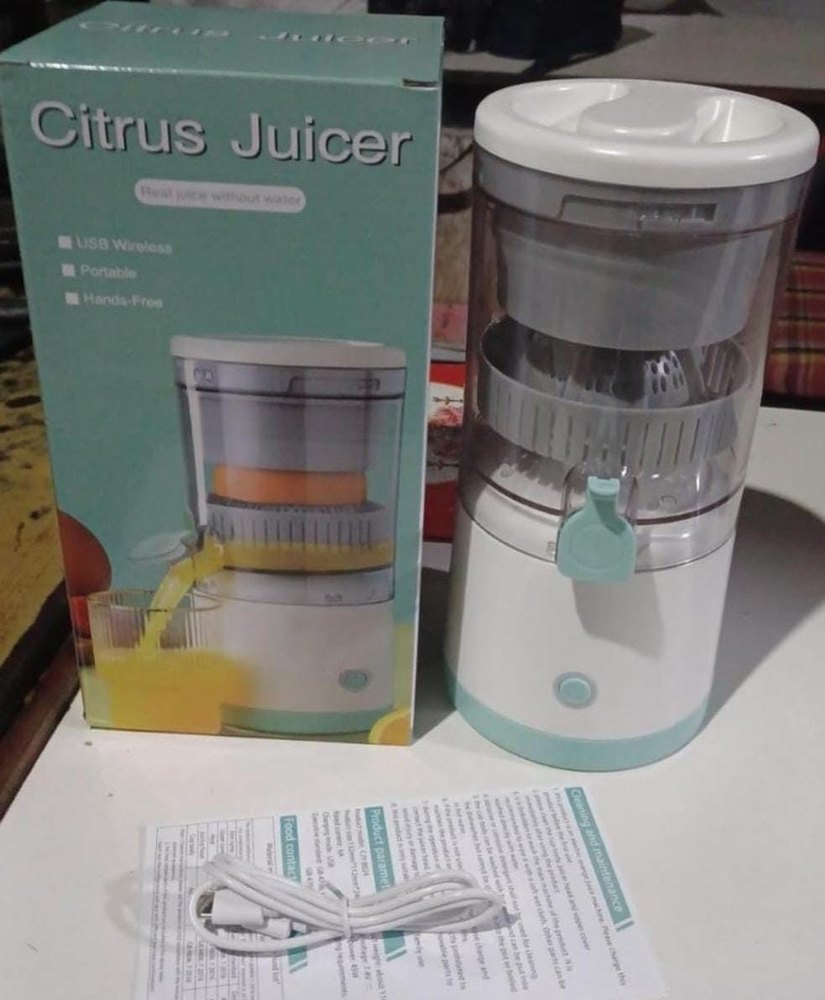 Plastic Electric Citrus juicer, for Home, Capacity: 400ml
