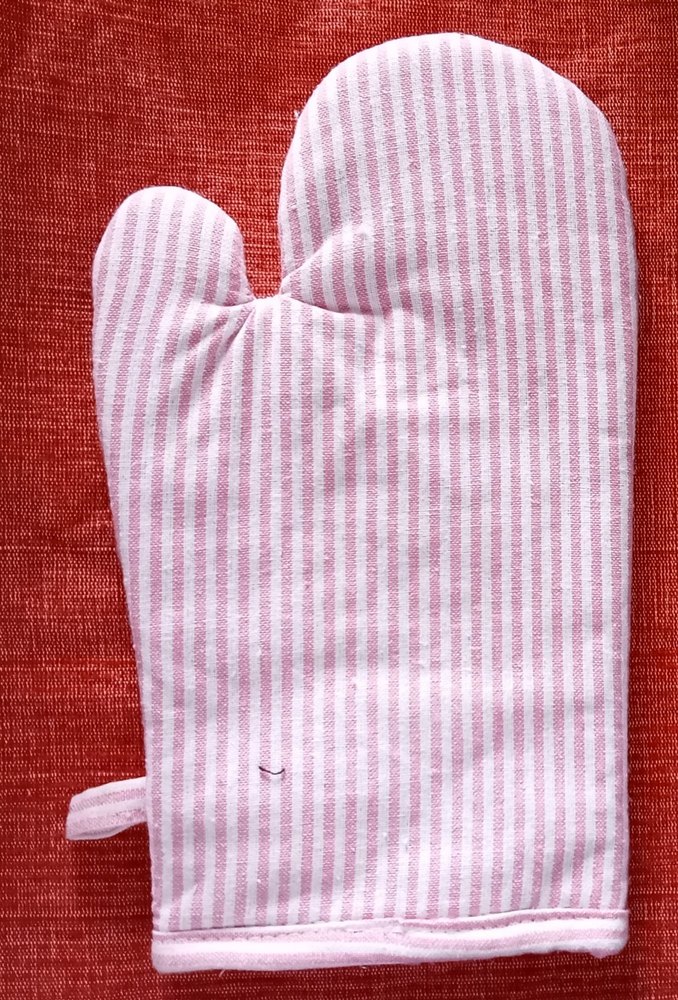 Cotton Plain Oven Gloves, 90gm
