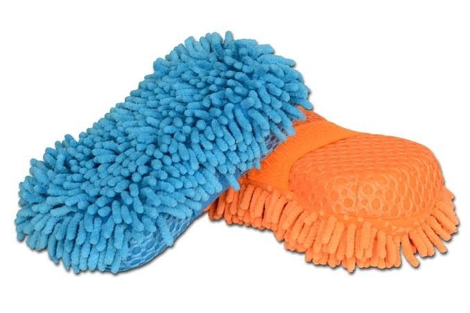 Microfiber Car Cleaning Glove With Sponge