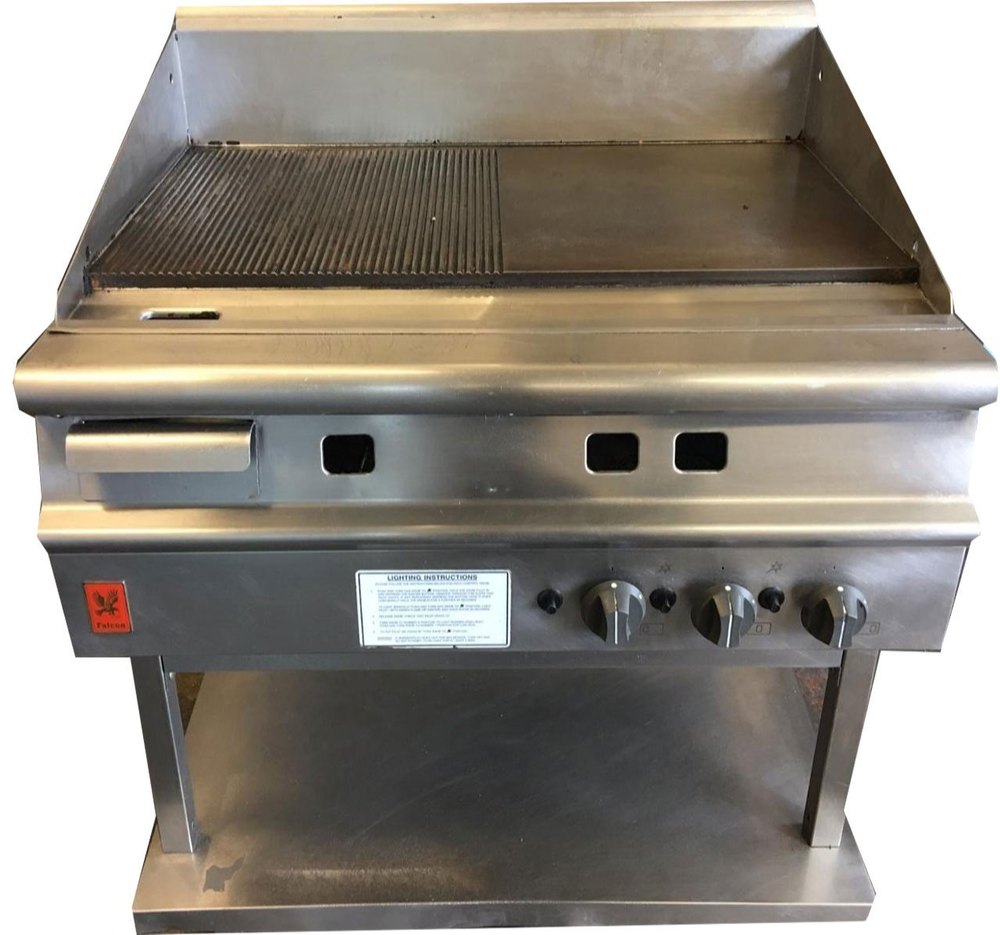 Silver Stainless Steel Plate Commercial Gas Grill, Size: 2x3 Feet