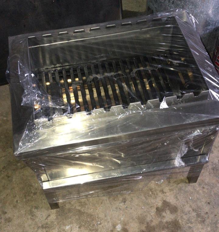 Brite Make SS Barbecue Charcoal Or Gas Operated, For Commercial