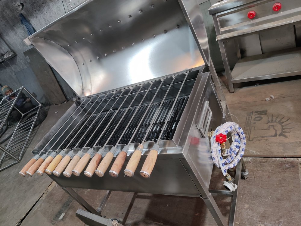 Silver Stainless Steel SS Barbeque Grill, For Restaurant