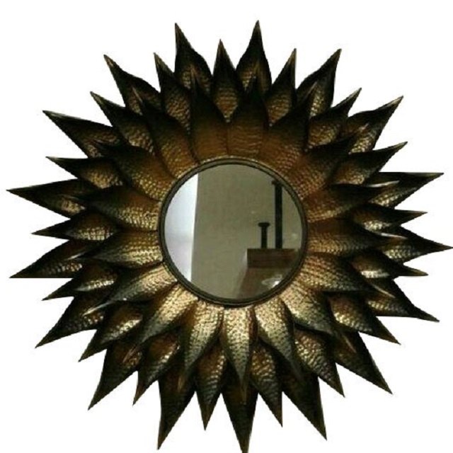Designer Iron Wall Mirror, Packaging Type: Box, Mirror Shape: Round