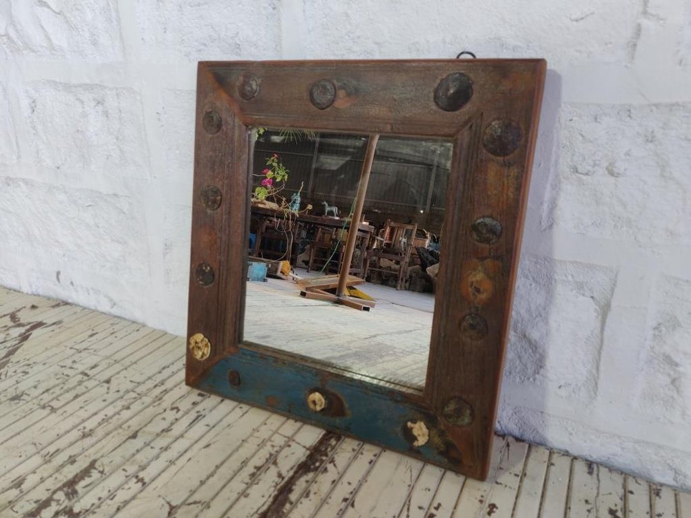Reclaimed Wood Riveted Wall Square Mirror for Home Decor, Packaging Type: Export Standard