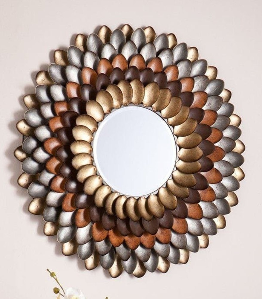 Round Decorative Metal Wall Mirror