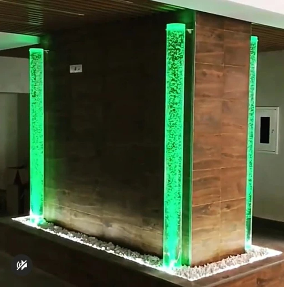 Green Glossy Hotel Lobby Bubble Glass Pillar, Size: 4feet