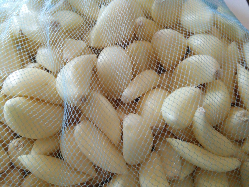 Peeled Garlic And Brine Garlic