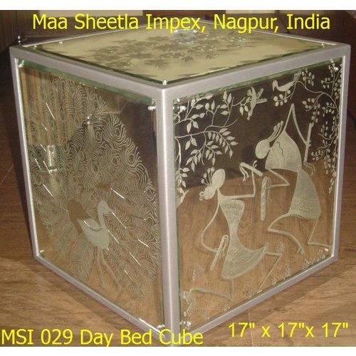Glass Cube Panel, Size: 17 X 17 Inch