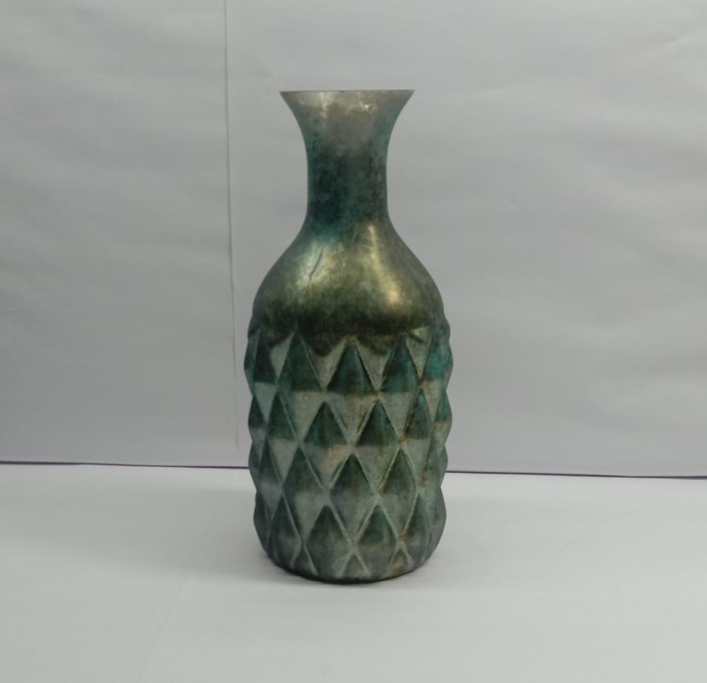 Transparent Color Designer Glass Flower Vase, Size: 5.5x5.5x12