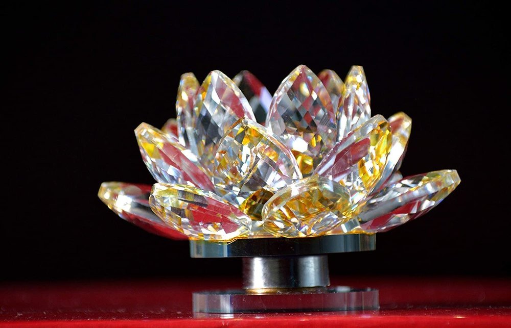 Colored Crystal Glass, Size: Standard