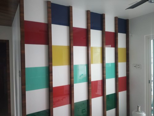 81%-90% PU Glass 4mm
