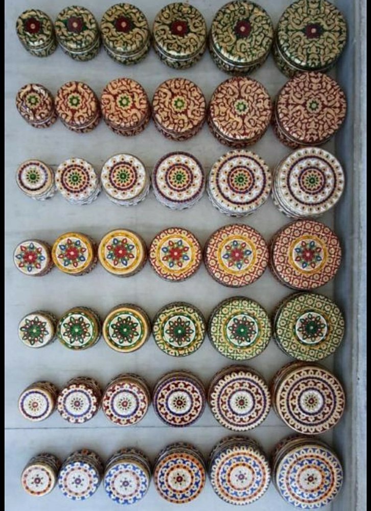 Rangoli Stainless Steel Meenakari Box, Size/Dimension: 8x8x3 Inch