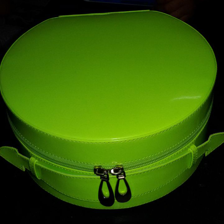leather Round Gift Box, Box Capacity: 1-5 Kg