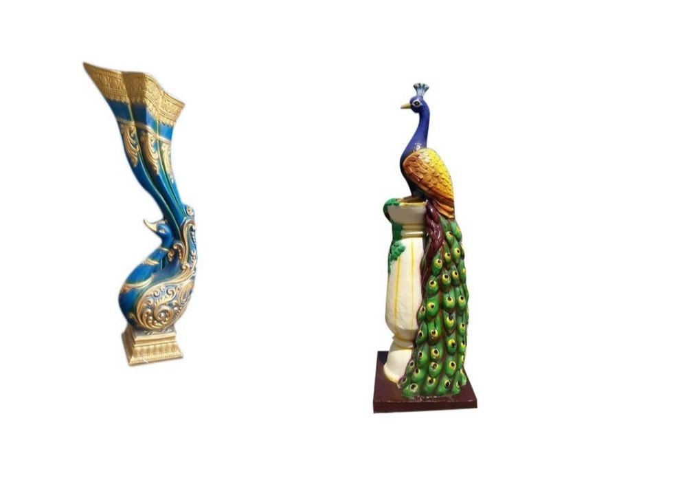 Fiber Peacock Pillar