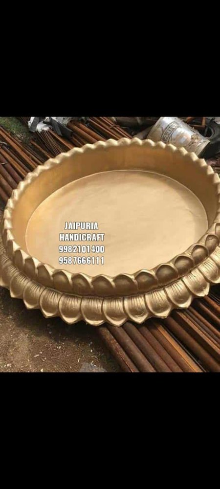 Round Decorative Lotus Hurli, For Decoration