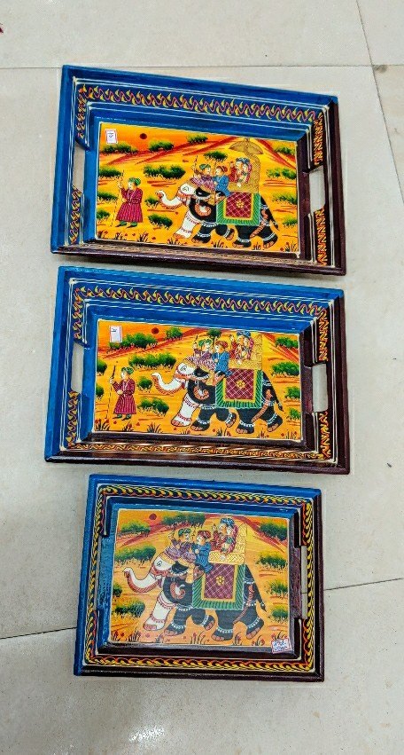 Multicolor Wooden Mughal Painting 3 Piece Tray Set