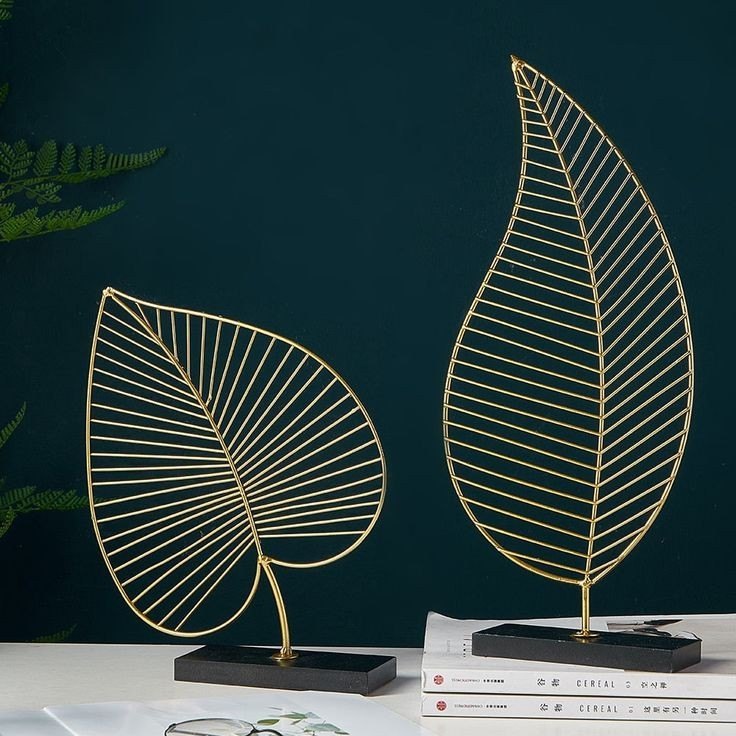 Golden Table Stand Ornament set of 2, For Decoration