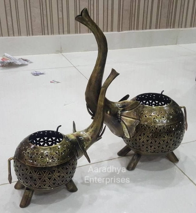 Home Decor Iron Handicrafts Elephant Pair, 2, Packaging Type: Corrugated Box