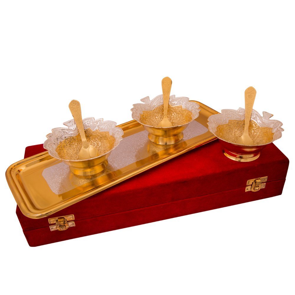 Round, Rectangular Golden, Silver 3 Designer Bowl Spoon And Tray Gift Set