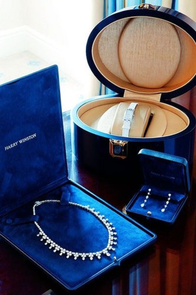 Square Blue Velvet Jewellery Box, Size/dimension: Custom Size