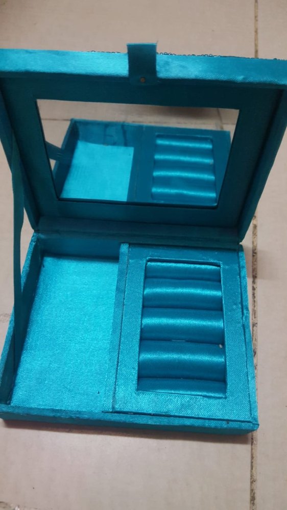 Embroidery Jewellery Box, Size/Dimension: 4x5