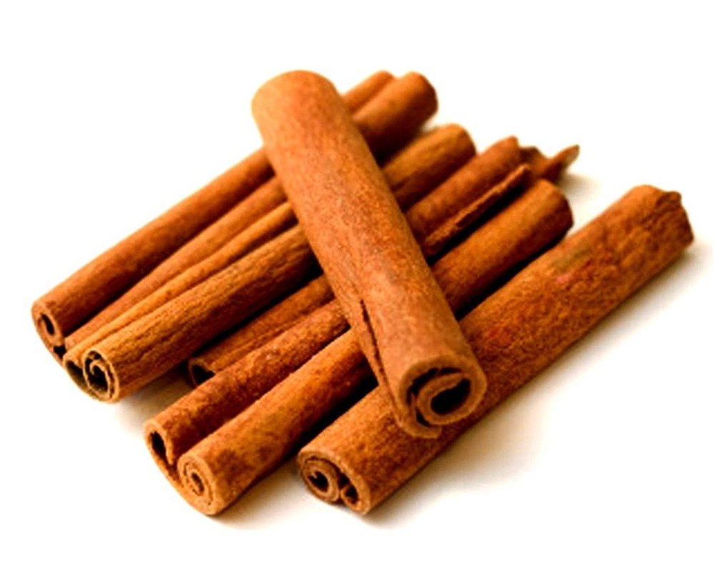 Natural Cinnamon, Packaging Type: Carton Box, Grade: Food Grade
