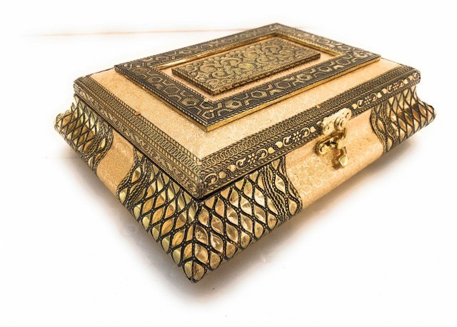 Beautiful Dry Fruits Box, Handicraft Dry Fruits Box, Sweet Box, Chocolate Box For Festivals