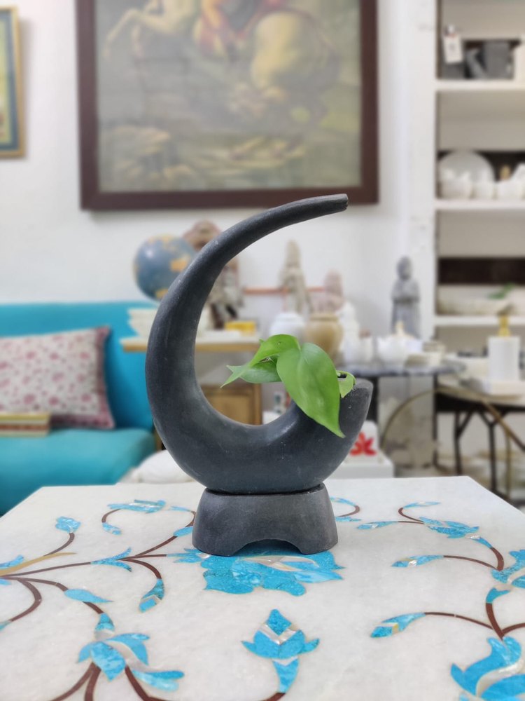 Indoor Contemporary Marble Flower Vase, For Decoration, Size: 12 Inches